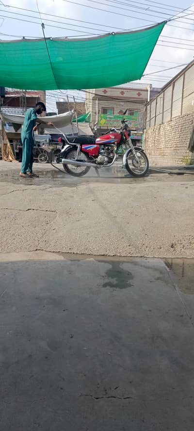 Honda 125 09 model