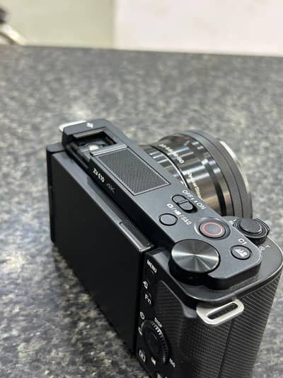 Sony Zv-E10