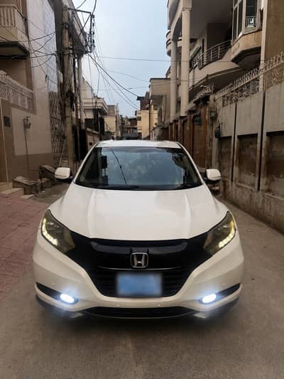Honda Vezel 2016