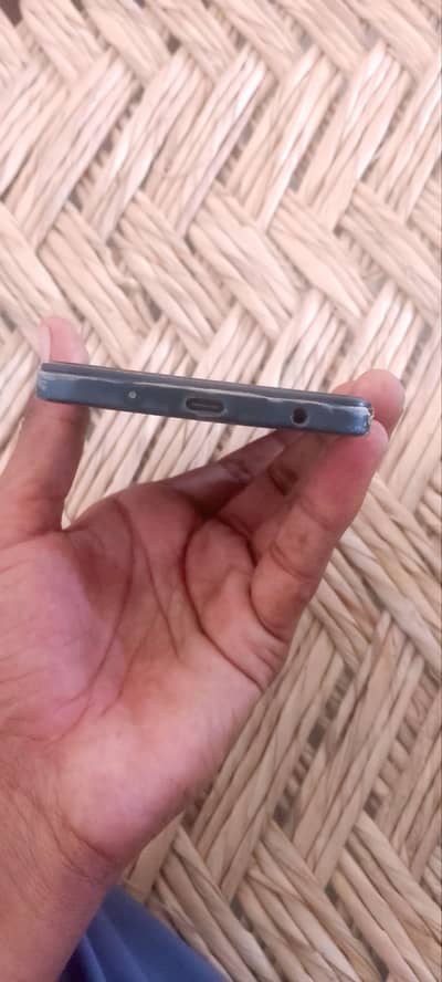Vivo Y04