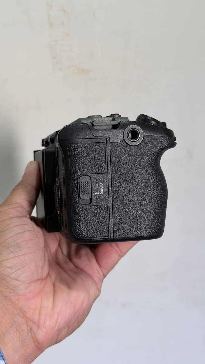Sony FX30 8