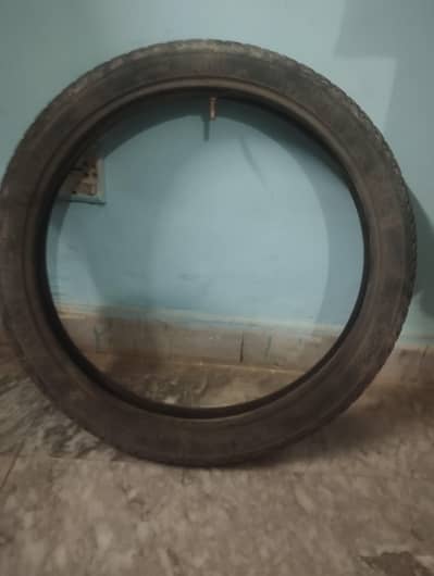motorcycle CD 70; tyre availble ang Yamaha ybz dxvtyre
