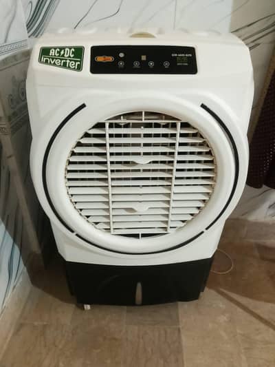 Super asia ECM 4600 AUTO AC/DC INVERTER EASY COOL