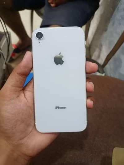 Apple iPhone XR
