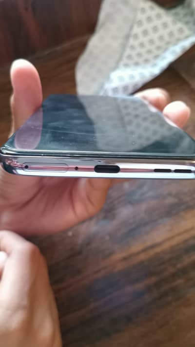 One Plus 9 5g 10 by 10 condition Pta approved box and charger