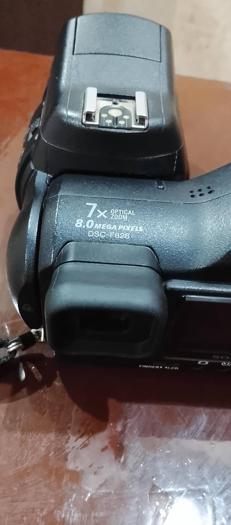 Sony DSLR camera 4