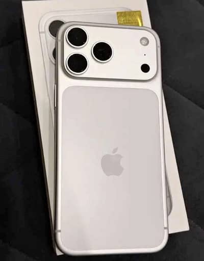 Apple iPhone 17 Pro Max Non Pta Factory Unlock