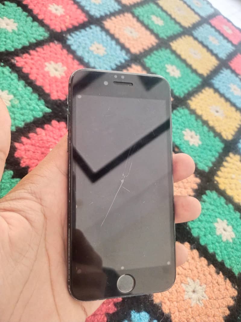 Apple iPhone 7 1