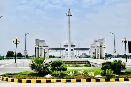 01 Kanal Plot Located At 60ft Road Available For Sale