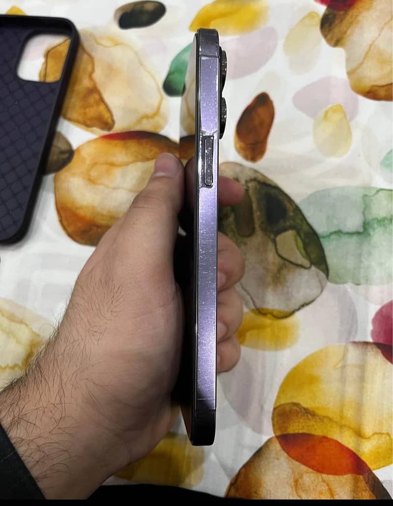 Apple iPhone 14 Pro Max 2