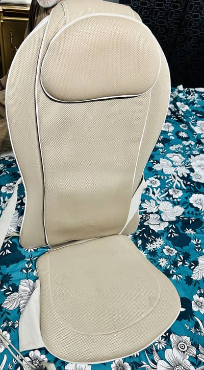 OSIM uRelax Back Massager Chair | Shiatsu Massage with Heat | Used