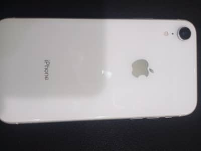 Apple iPhone XR