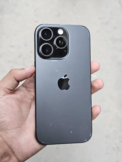 Apple iPhone 16 Pro