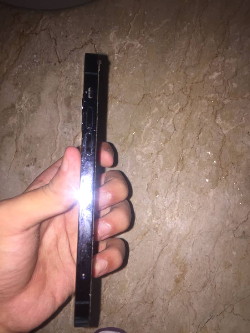 Iphone 12 pro 3