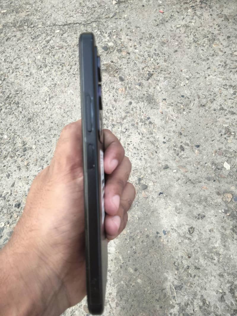 Xiaomi 15 4