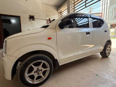 Alto Tyres & Rims Set for sell Rims + 14 number tyre.