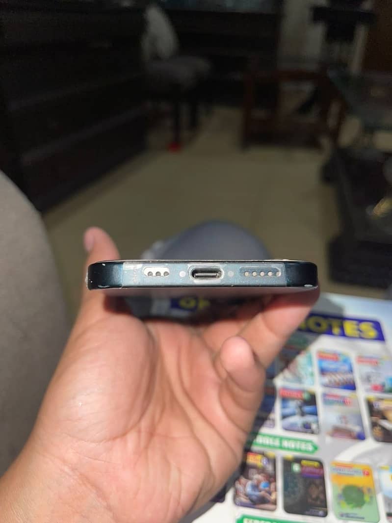 Iphone 16 jv 3