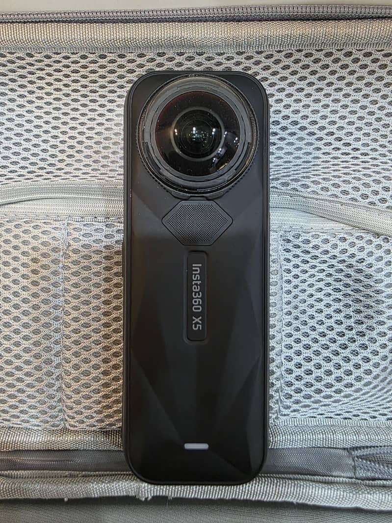 Insta360 X5 Essentials Bundle 0