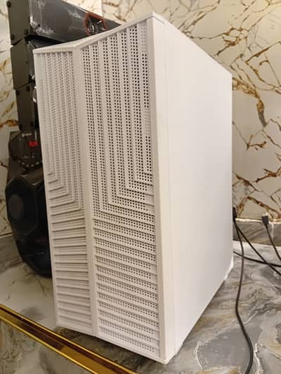 High-Performance Gaming PC | Intel Core i7 8th Gen / 16GB RAM