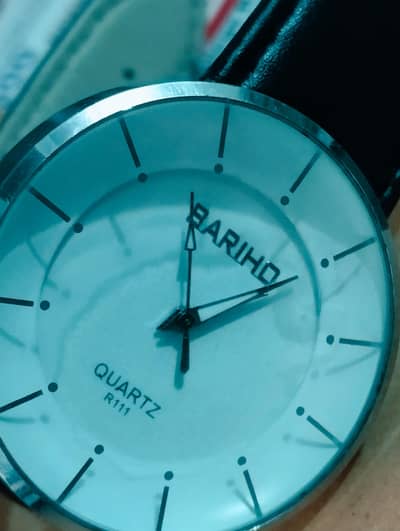 ~• DECENT  WATCH ~ ⌚ ~STAINLESS STEEL BODY  •~