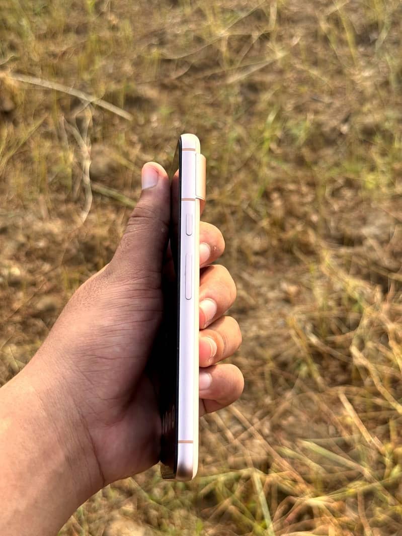 Google Pixel 8 1