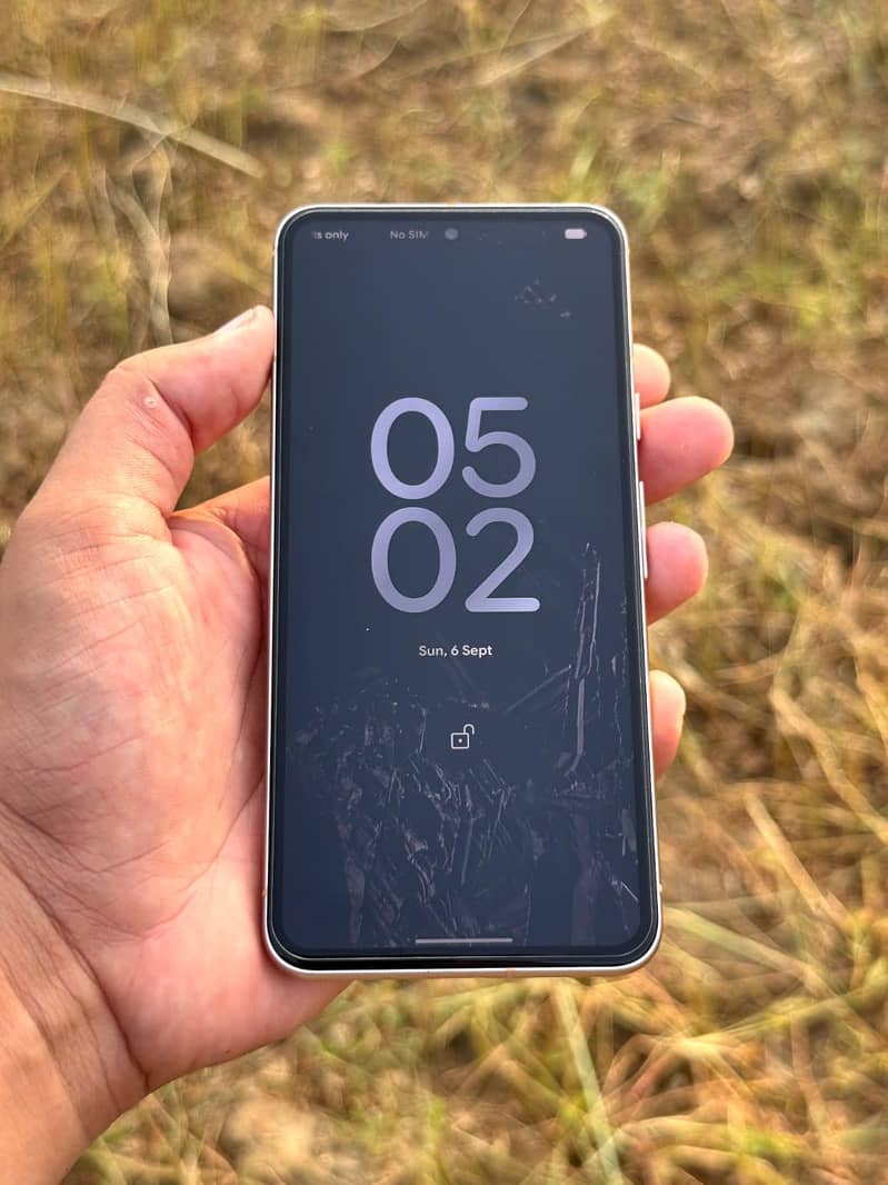 Google Pixel 8 3