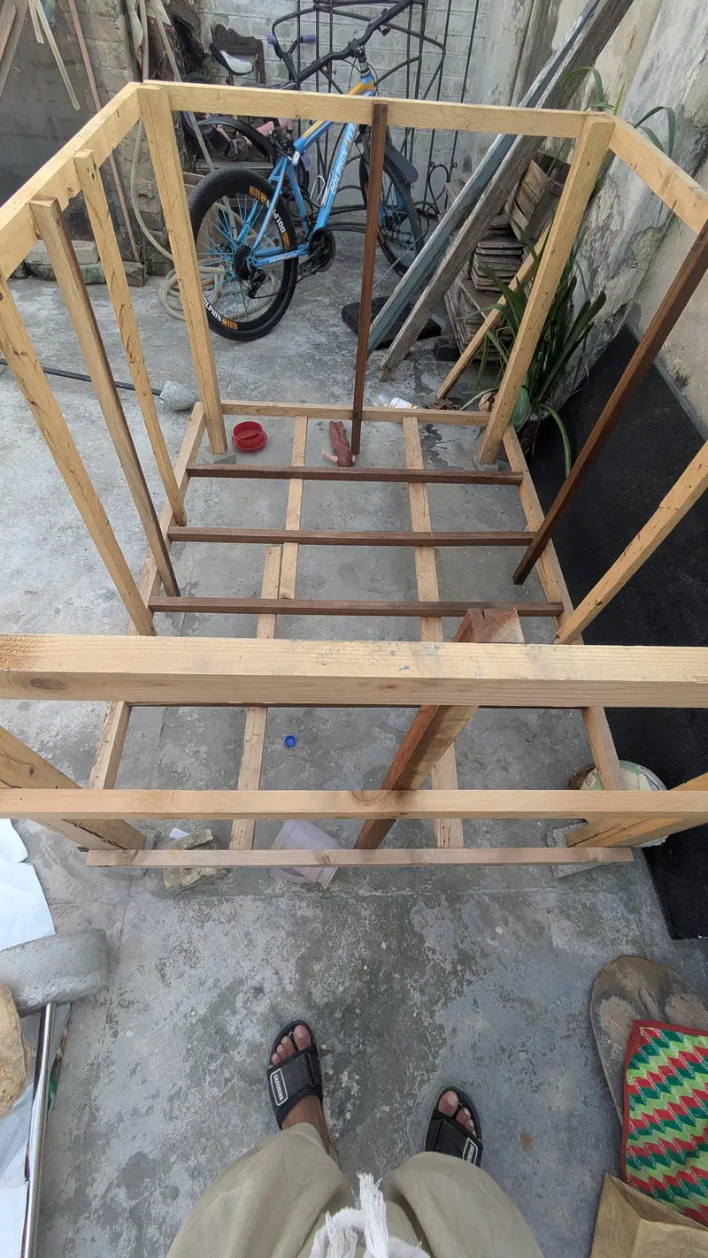 cage structure — photo 4