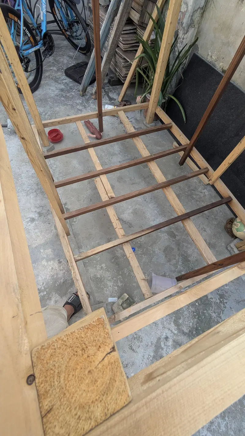 cage structure — photo 5