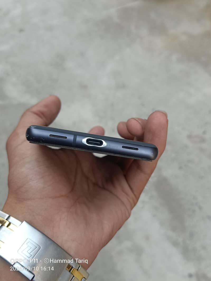 Google Pixel 7a 2