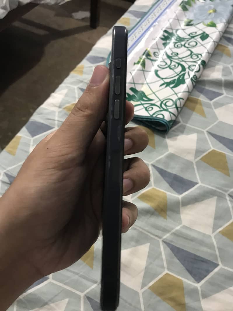 Apple iPhone 15 Pro Max 5