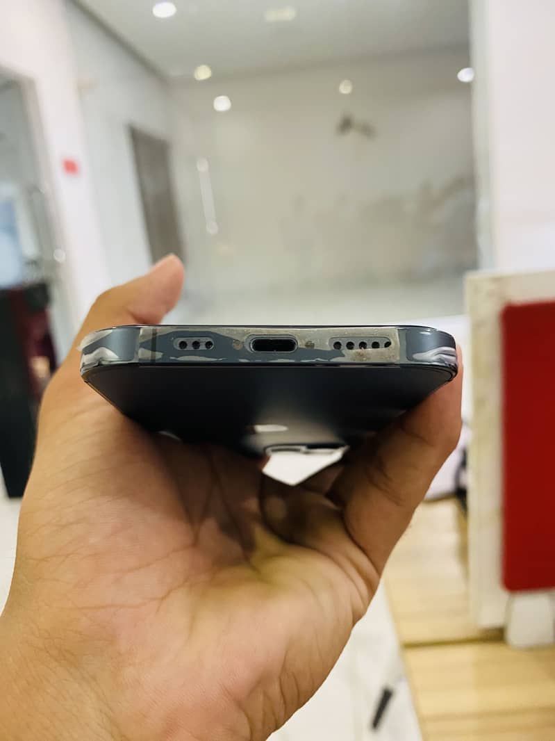 Apple iPhone 12 Pro 1