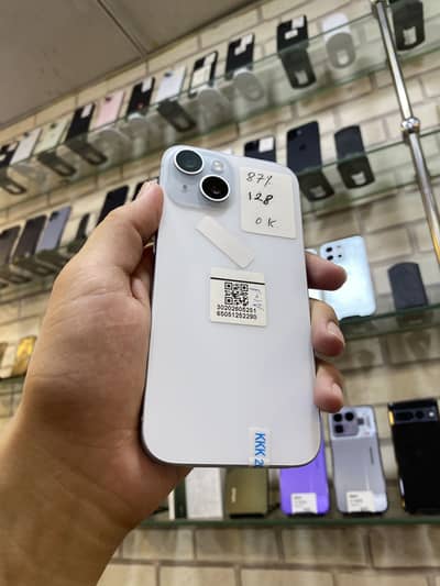 Apple iPhone 15