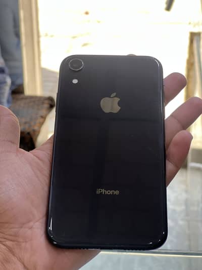Apple iPhone XR