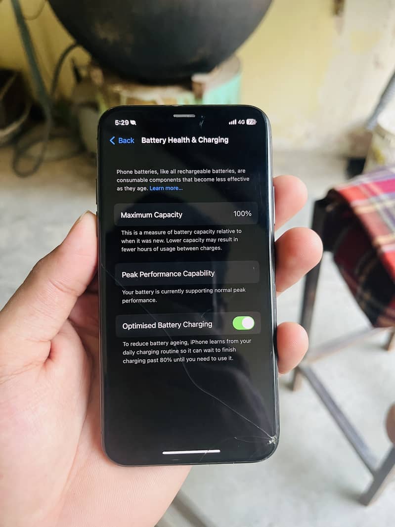 Apple iPhone X 3