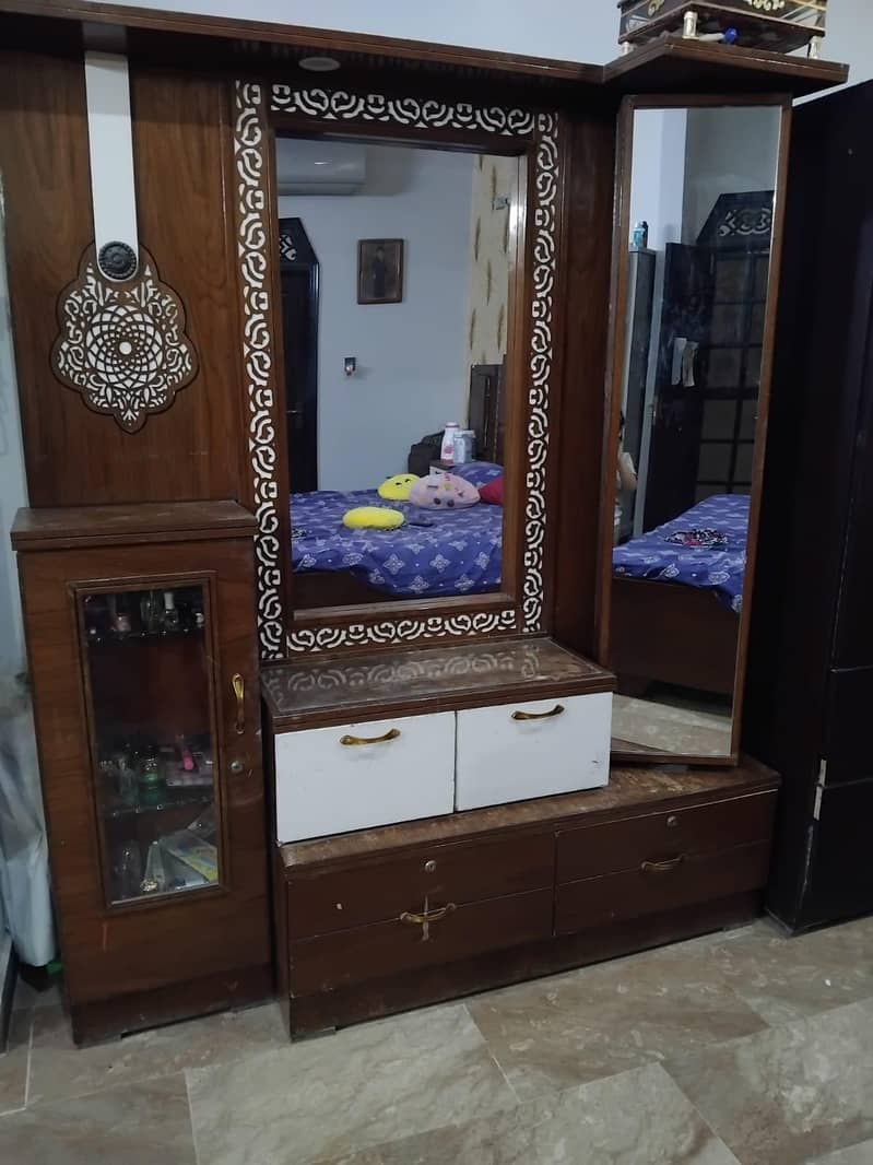 Dressing table 2 side table stree stand 0