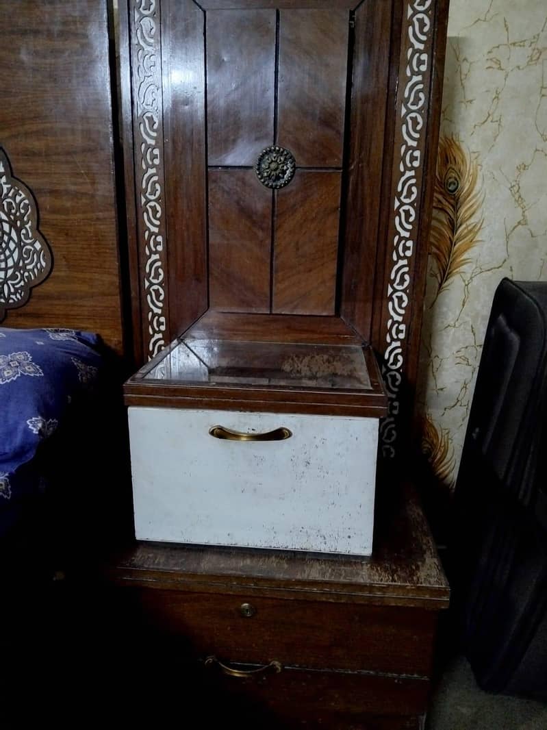 Dressing table 2 side table stree stand 2