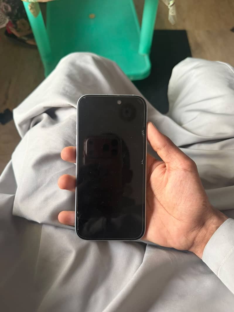Apple iPhone 15 0