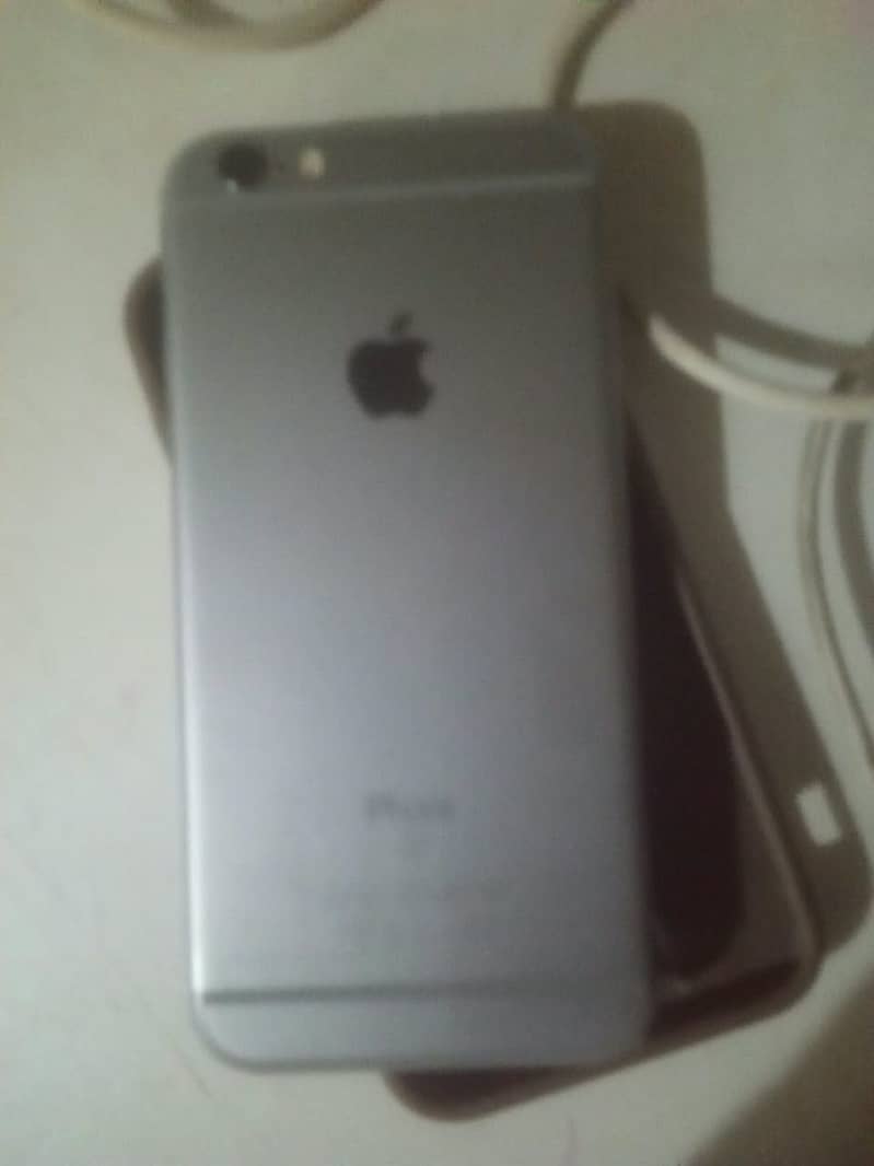 Apple iPhone 6S 3