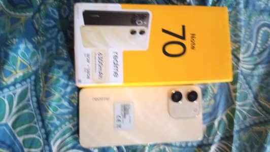 Realme Noted 70