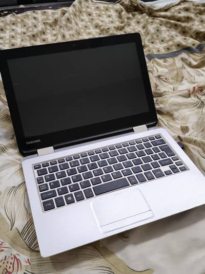 Touch Screen Toshiba Laptop 12 Inch Display - SSD 128GB