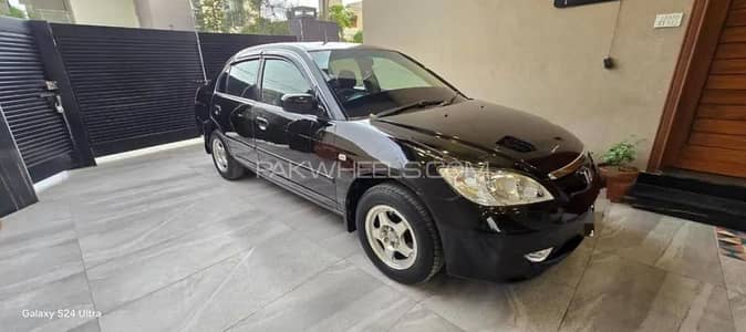 Honda Civic EXi 2005
