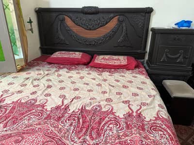 New Complete Bedroom Set + 8 Inch Gadda