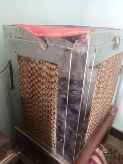 12 volt air cooler  in very good condition