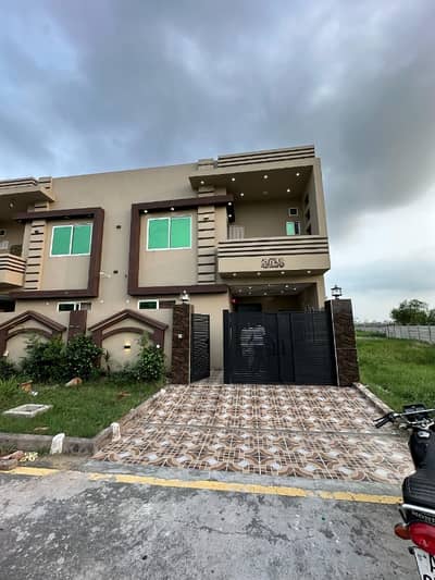 5 Marla Brand New House Available For Sale