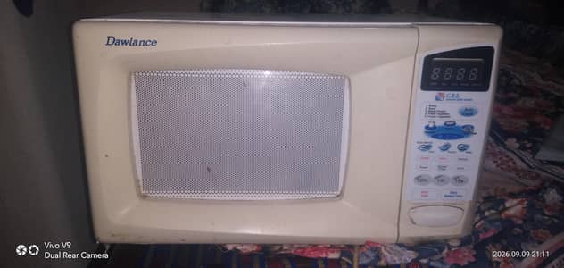 Dawlance microwave oven 20kg