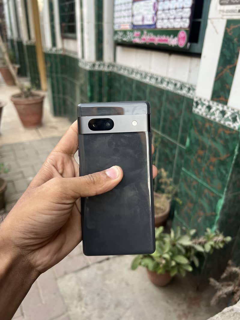 Google Pixel 7a 0