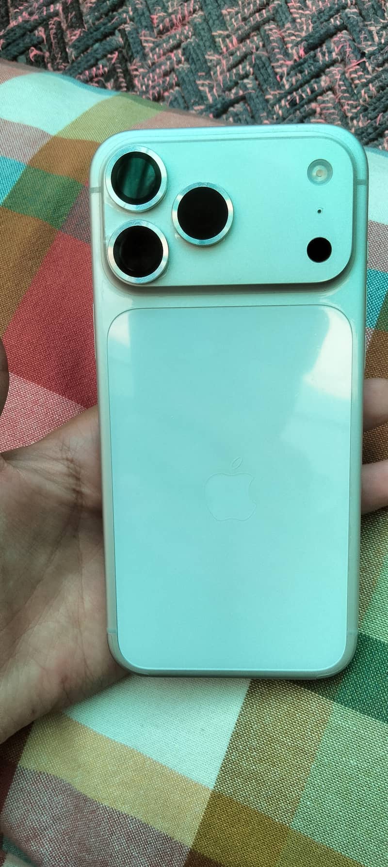 Apple iPhone 17 Pro Max 2