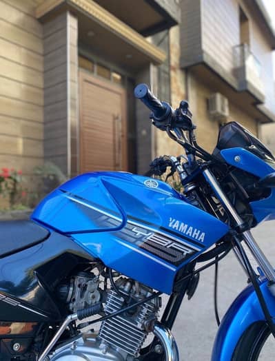 Ybr 2015 model good condition