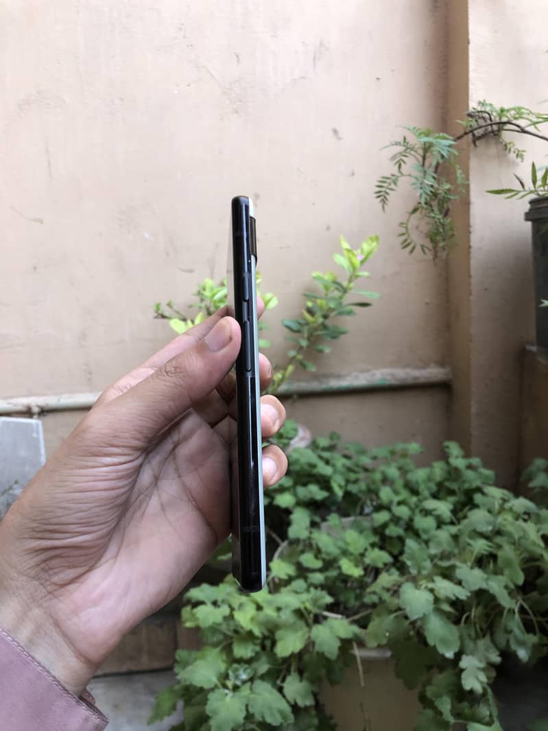 Google Pixel 6a 3