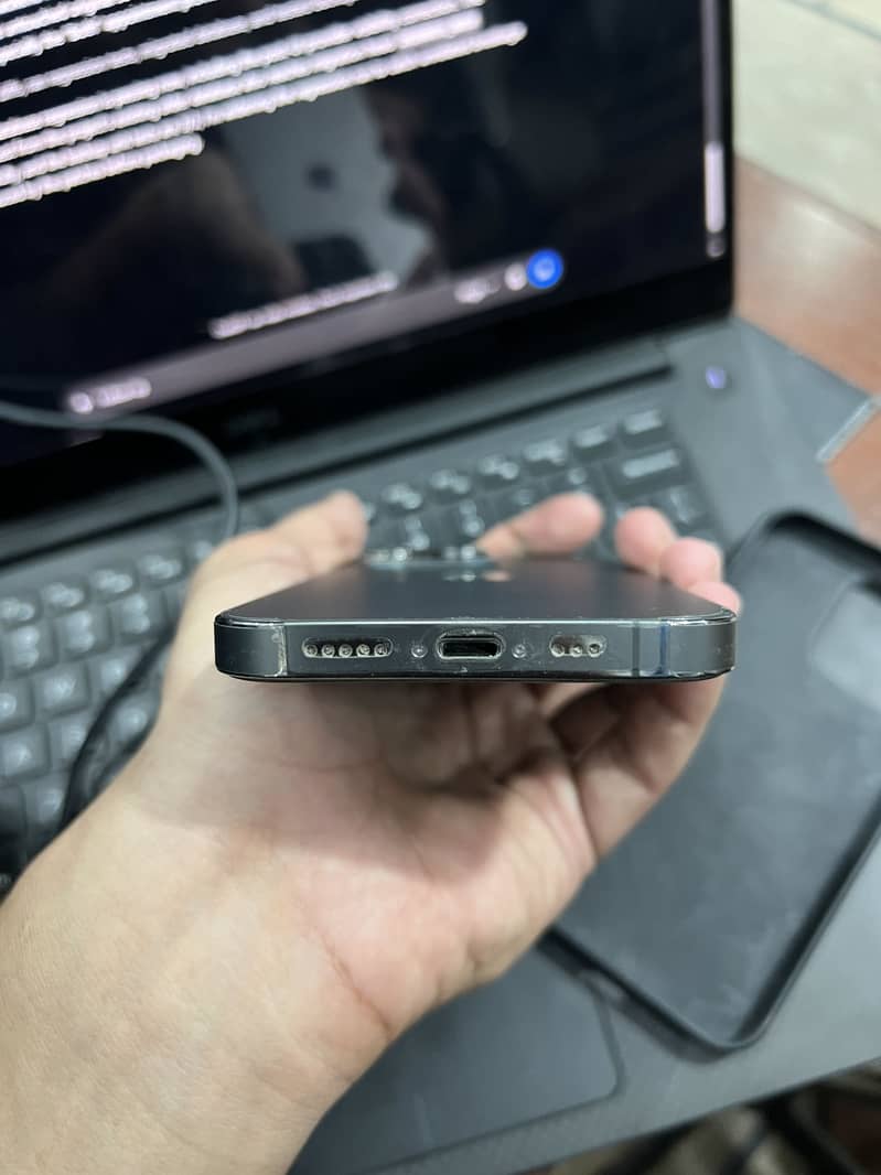 Apple iPhone 13 Pro 5